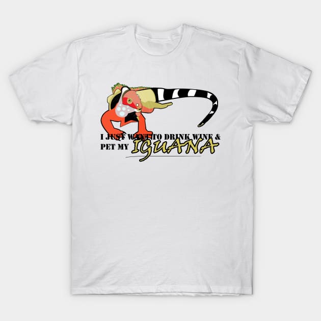 Iguana T-Shirt by momomoma